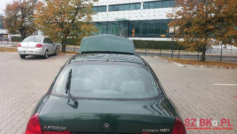 1998' Mitsubishi Carisma photo #2