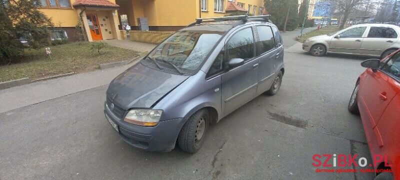 2005' Fiat Idea photo #2