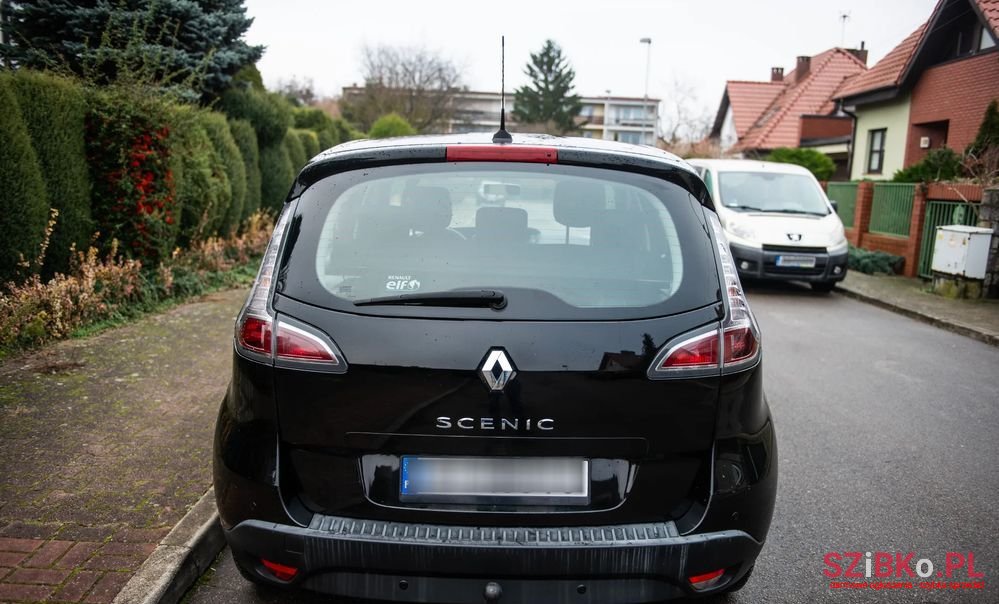 2012' Renault Scenic photo #6