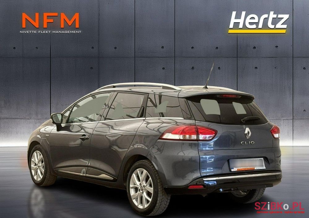 2019' Renault Clio photo #2