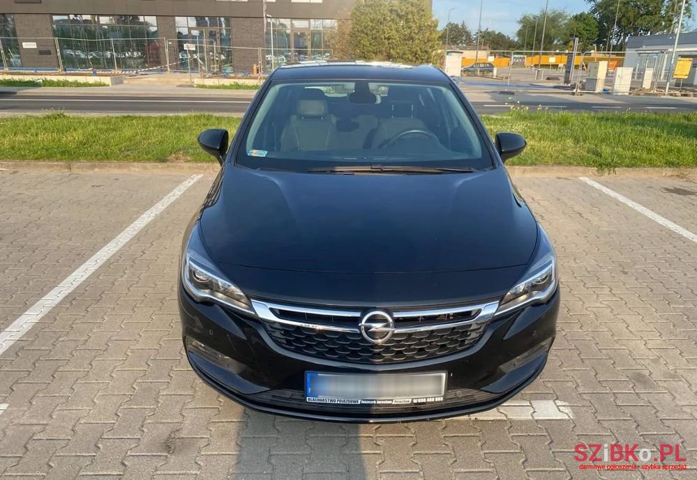 2017' Opel Astra V 1.4 T Enjoy photo #3