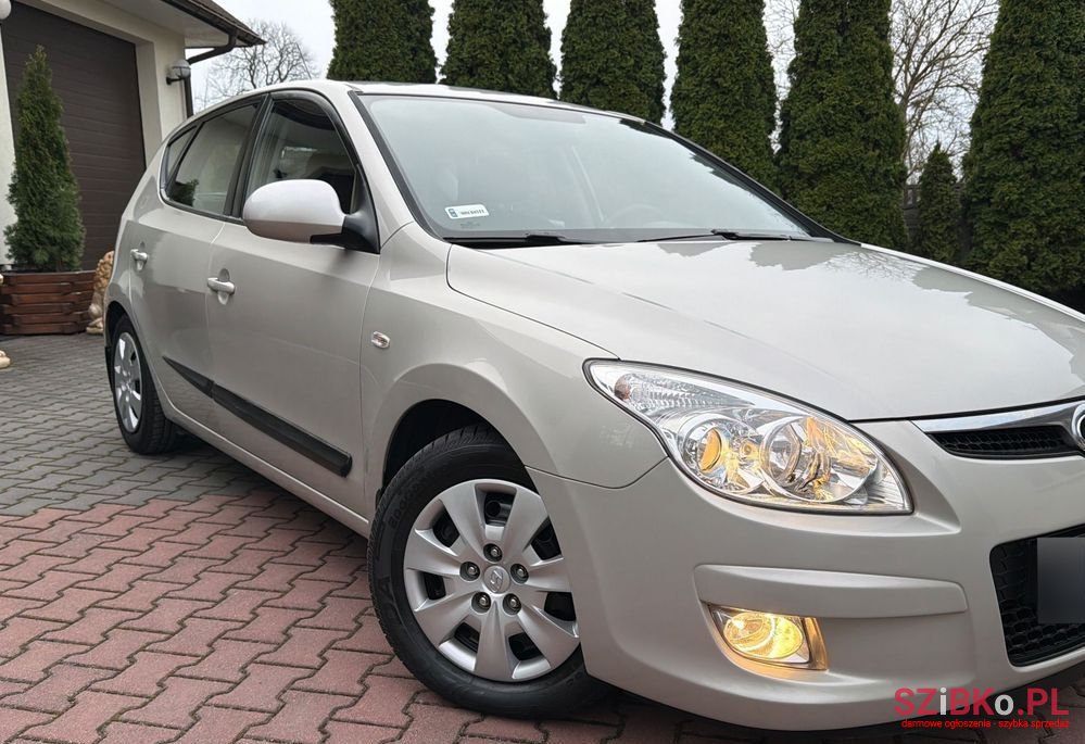 2009' Hyundai i30 photo #2