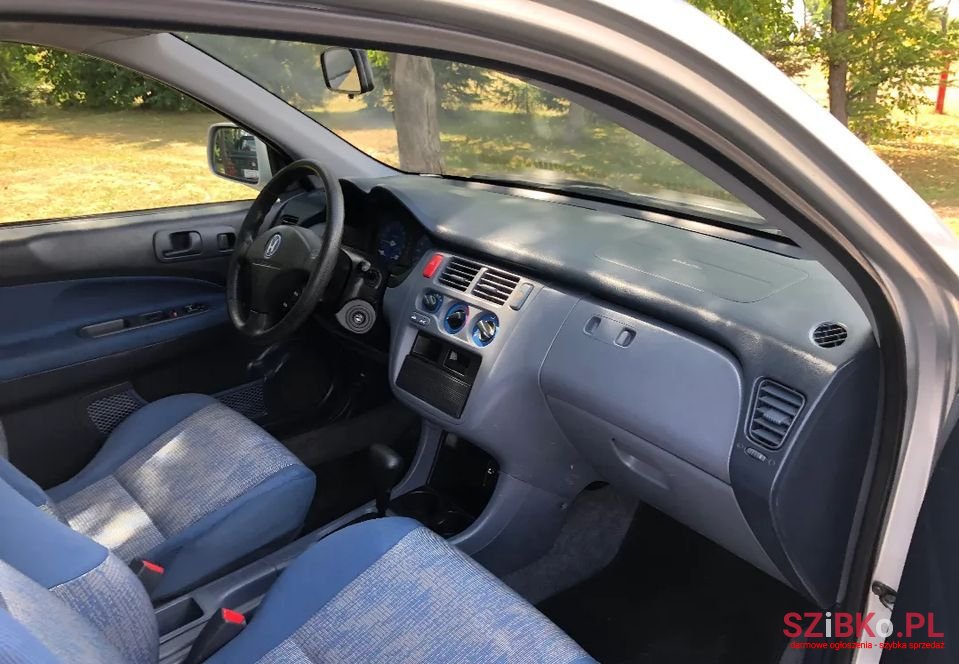 1999' Honda HR-V photo #3