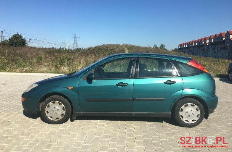 2001' Ford Focus photo #1