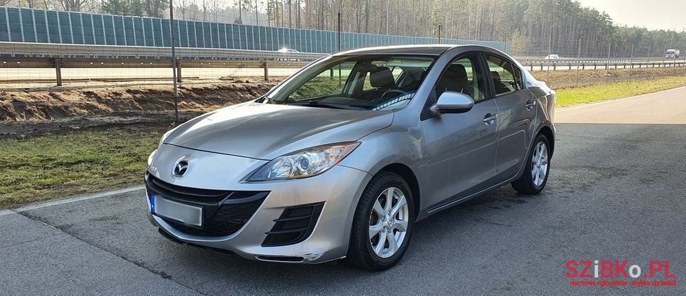 2011' Mazda 3 photo #2