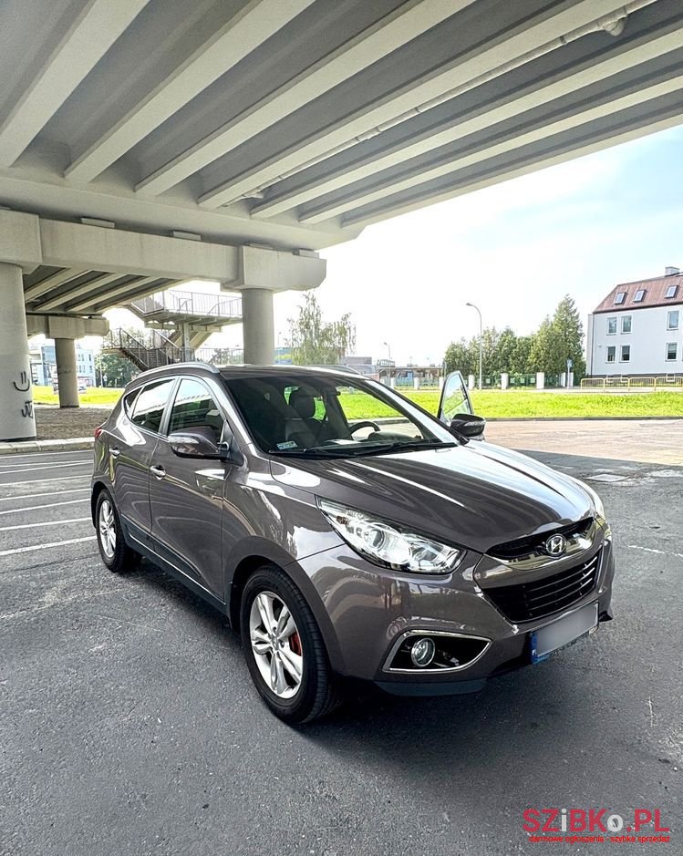 2012' Hyundai ix35 photo #1