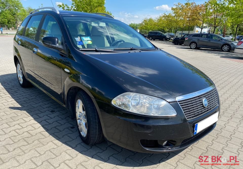 2006' Fiat Croma photo #4