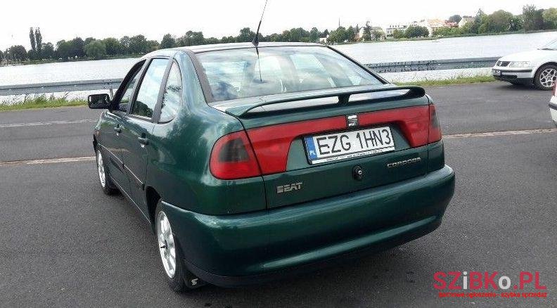 1999' SEAT Cordoba photo #2