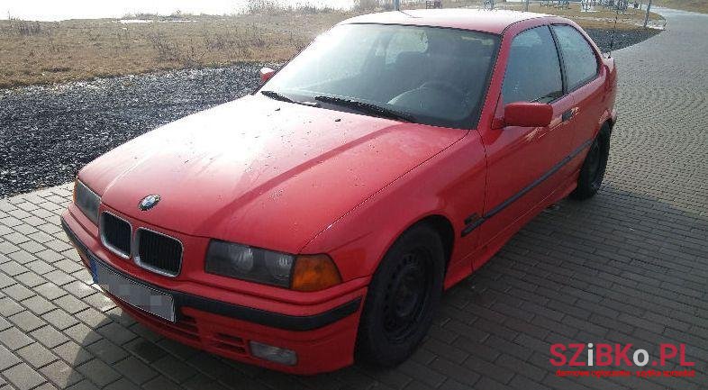 1994' BMW Seria 3 photo #1