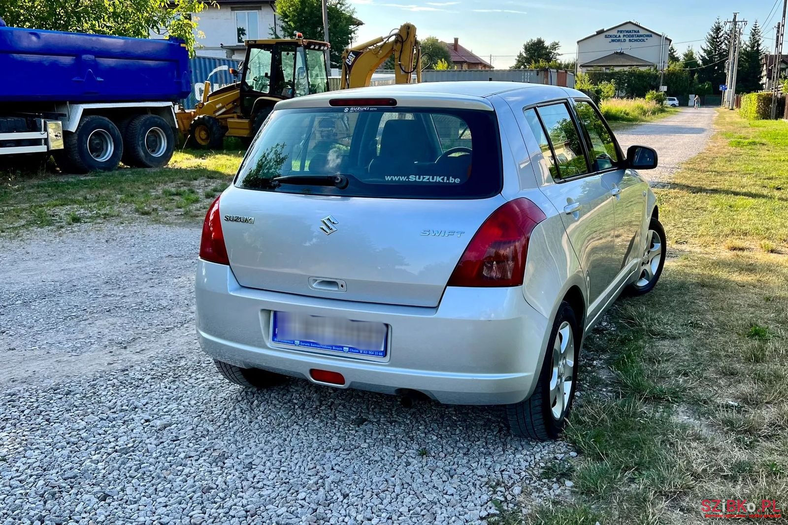 2005' Suzuki Swift photo #4