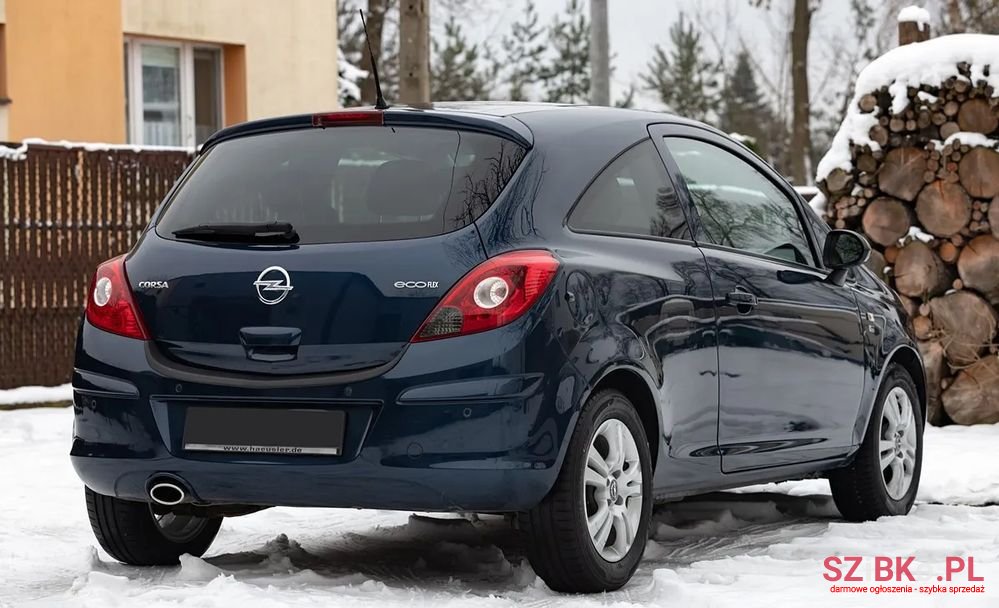 2012' Opel Corsa 1.2 16V Edition 150 photo #6