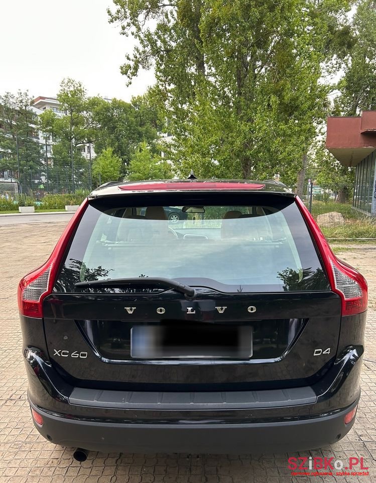 2012' Volvo Xc 60 D4 Momentum photo #4