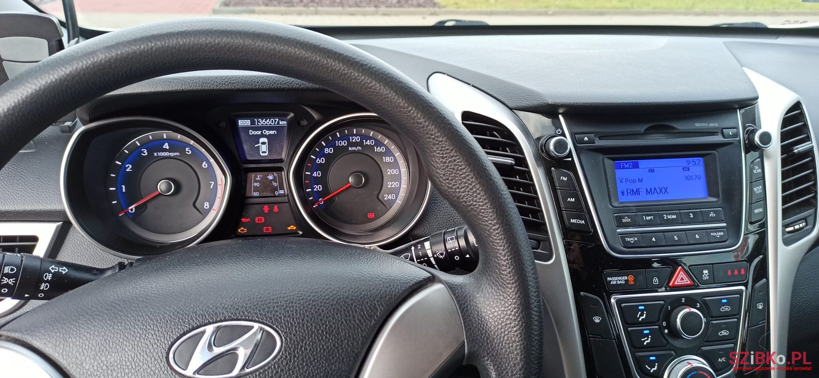 2012' Hyundai i30 Generacja 2 photo #7