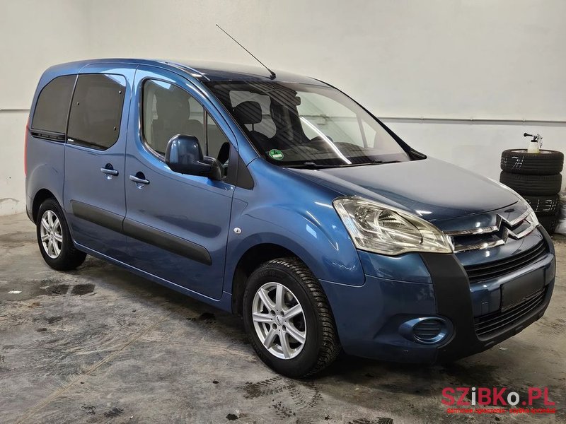 2009' Citroen Berlingo 1.6 16V Multispace photo #6