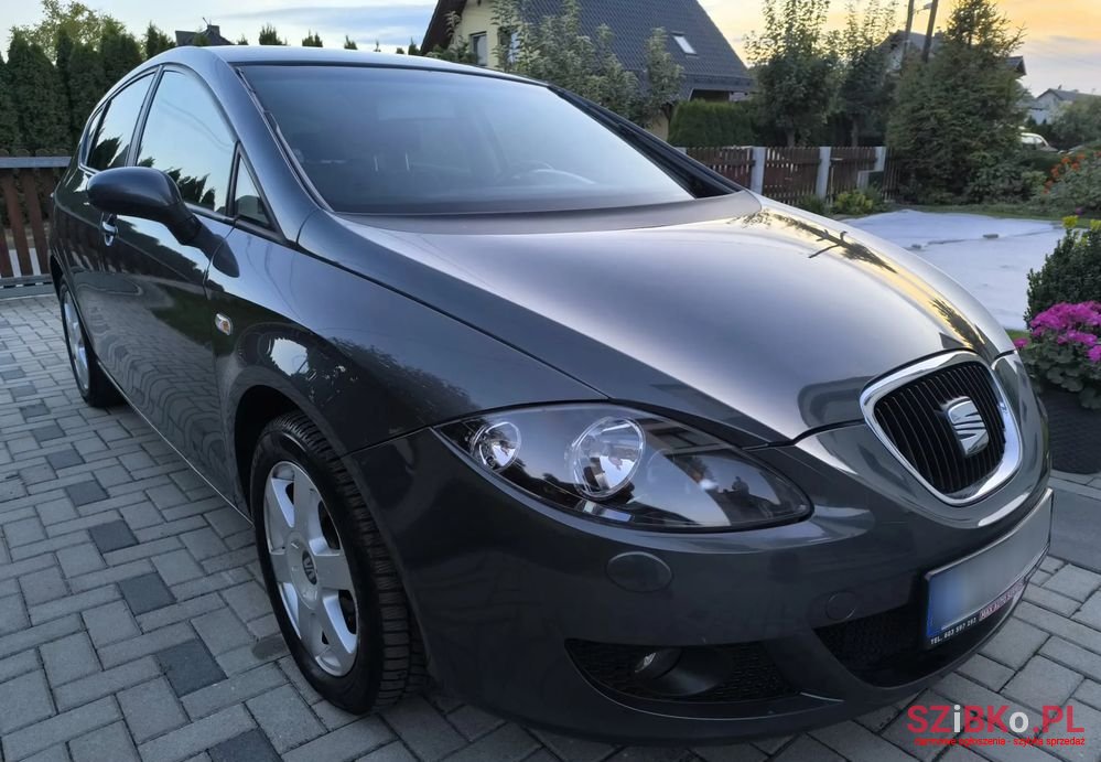 2007' SEAT Leon 1.9 Tdi Audience photo #1
