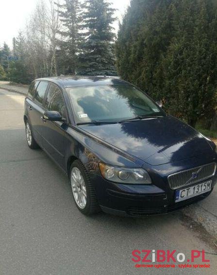2005' Volvo V50 photo #1