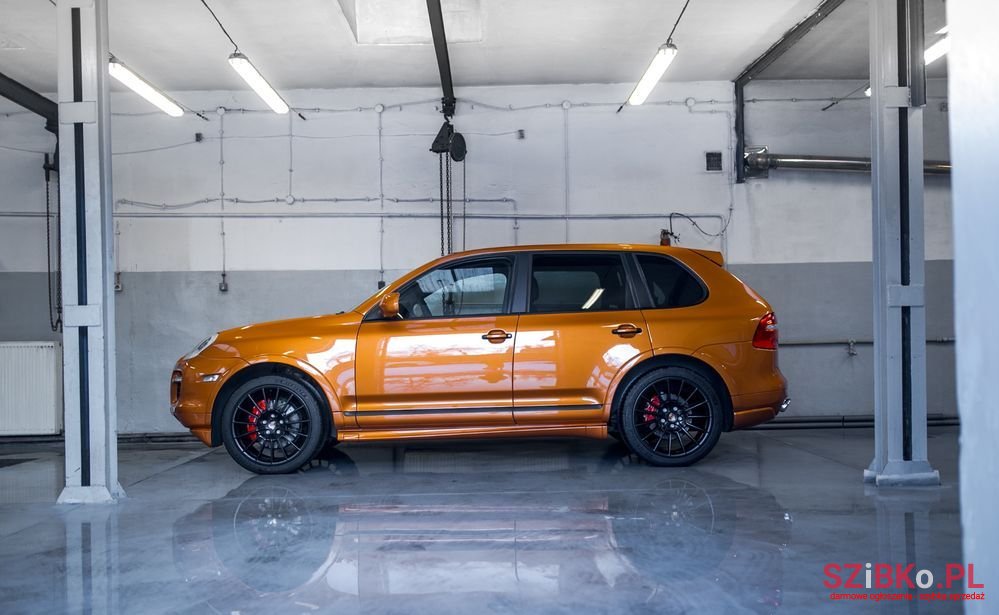 2008' Porsche Cayenne photo #4