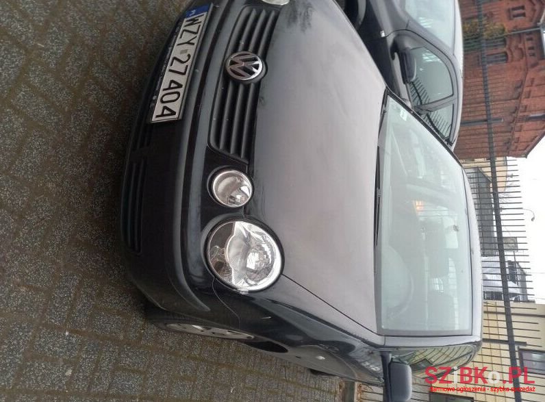 2003' Volkswagen Polo photo #1