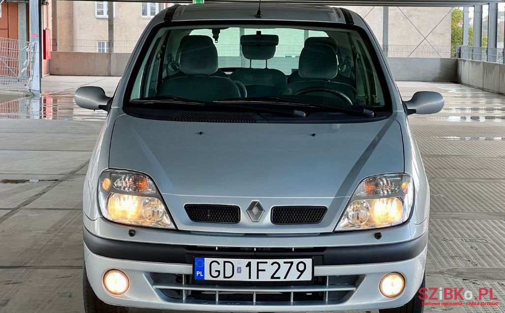 2003' Renault Scenic photo #1