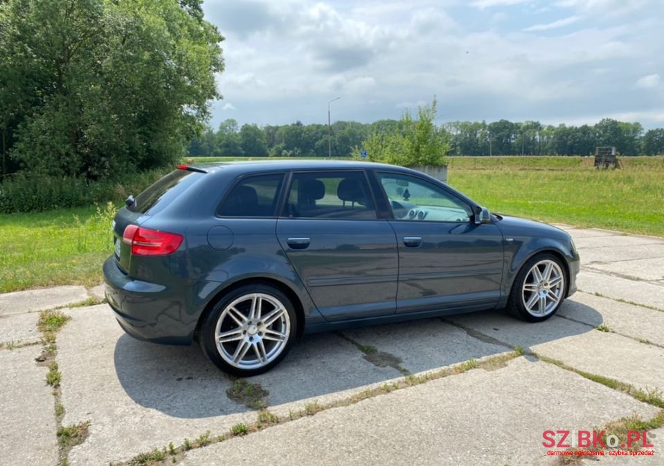 2010' Audi A3 photo #3