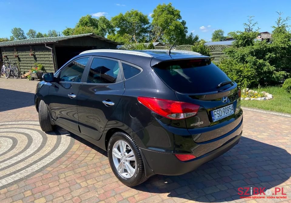 2010' Hyundai ix35 photo #3