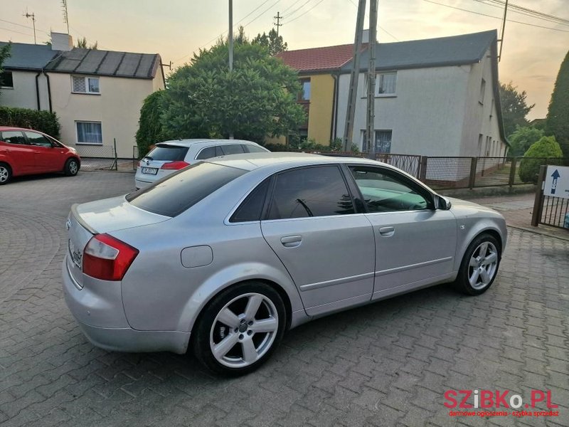 2001' Audi A4 photo #2