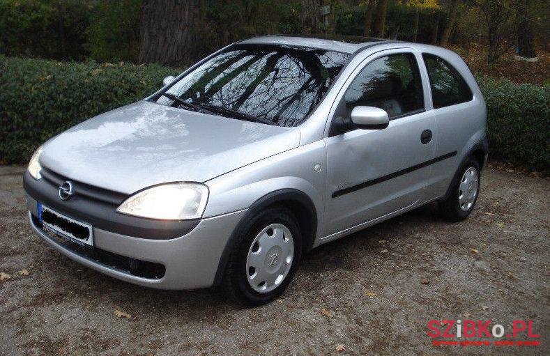 2002' Opel Corsa photo #1