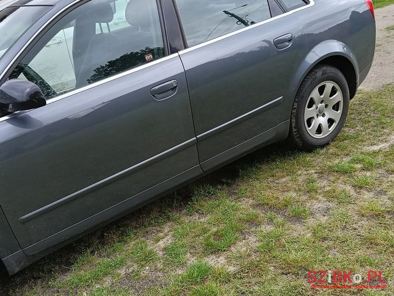 2002' Audi A4 Avant 1.8T photo #3