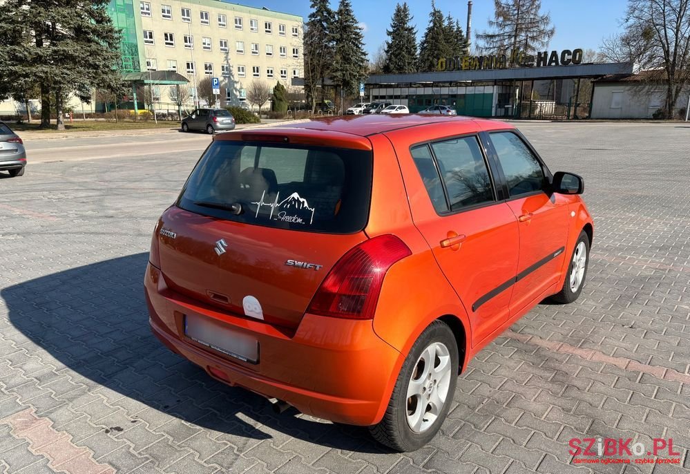 2006' Suzuki Swift 1.3 Comfort Xl photo #3