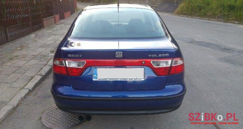 2002' SEAT Toledo photo #1