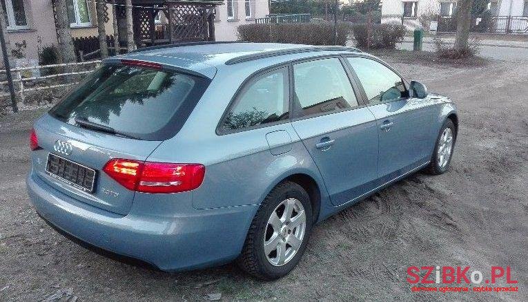 2009' Audi A4 photo #2