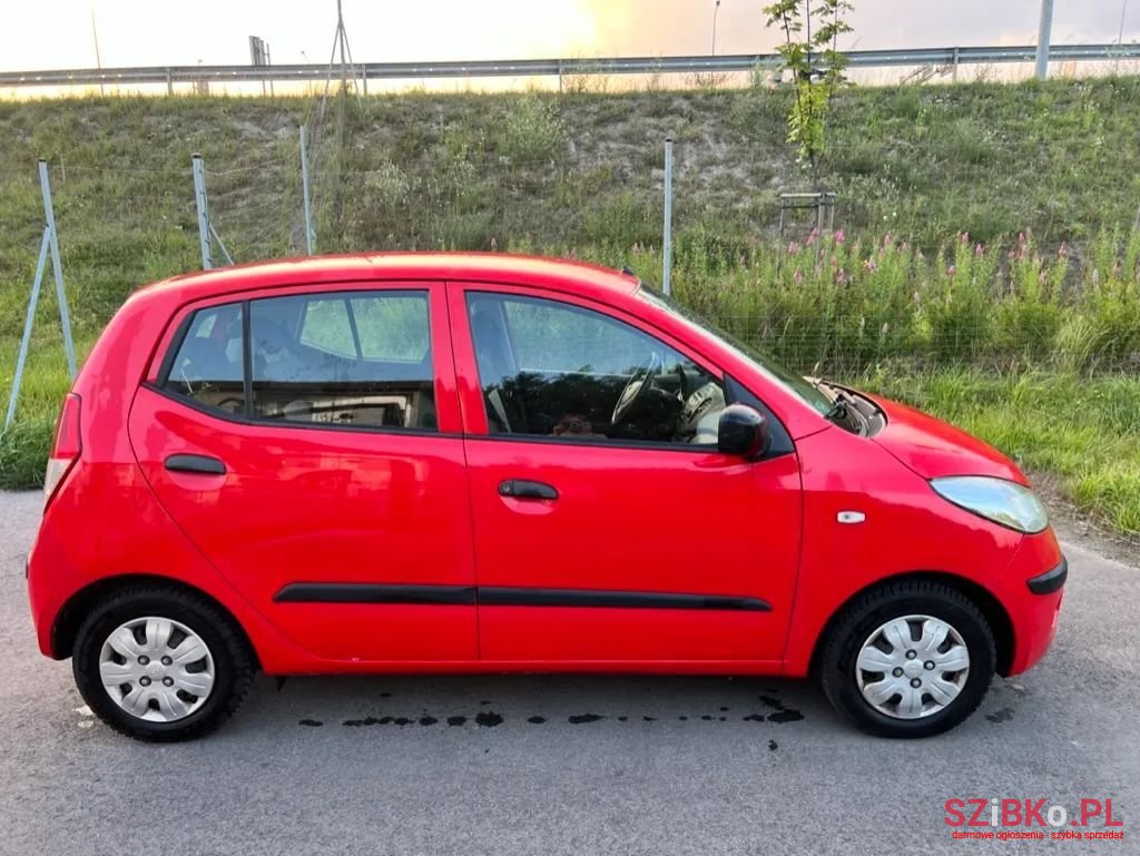 2010' Hyundai i10 photo #3