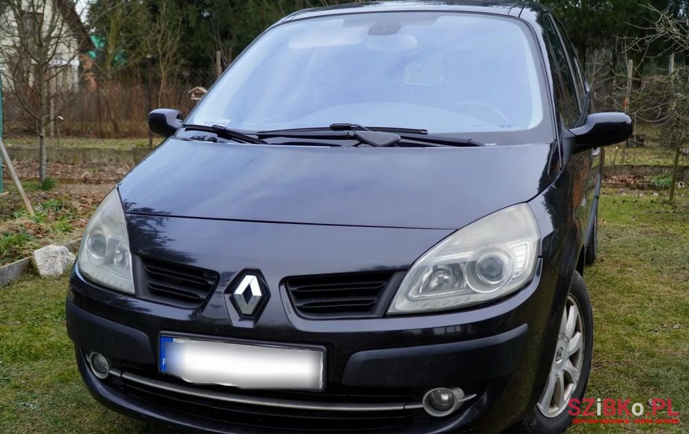 2006' Renault Megane photo #1