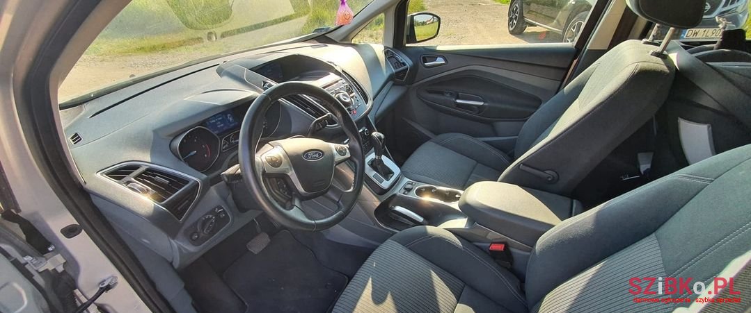 2012' Ford C-MAX photo #4