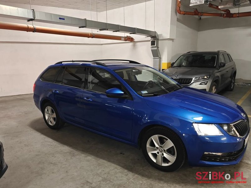 2020' Skoda Octavia 1.5 Tsi Act Ambition photo #4