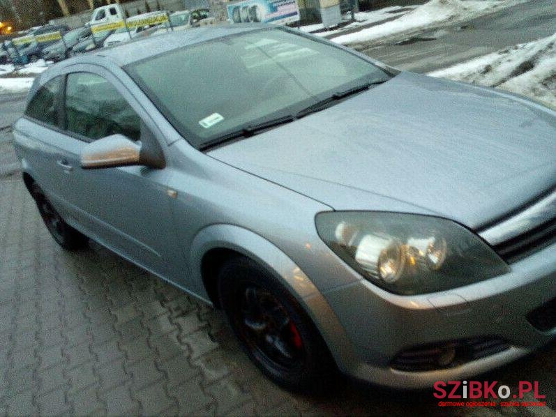 2007' Opel Astra photo #1