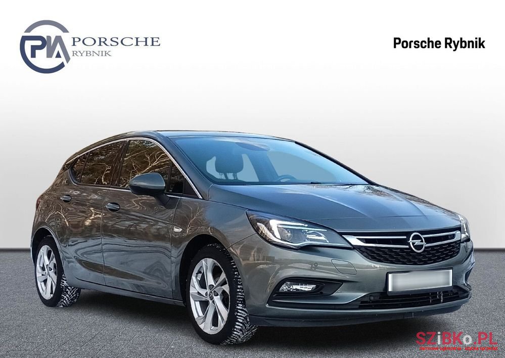 2019' Opel Astra photo #5