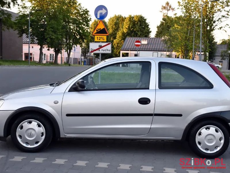 2001' Opel Corsa Comfort photo #6