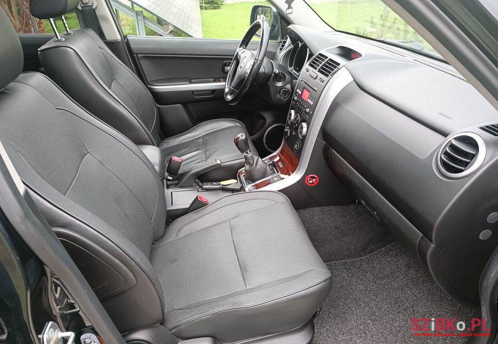 2007' Suzuki Grand Vitara photo #2