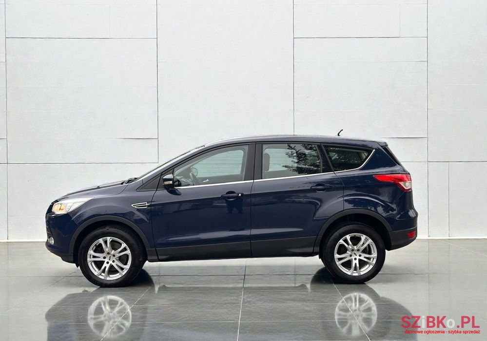 2015' Ford Kuga 2.0 Tdci 4Wd Trend photo #2