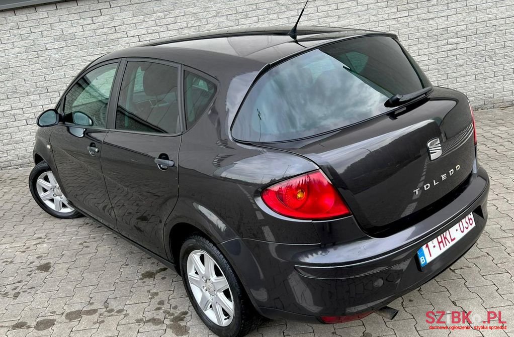 2006' SEAT Toledo photo #4