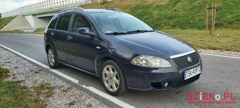 2006' Fiat Croma photo #1