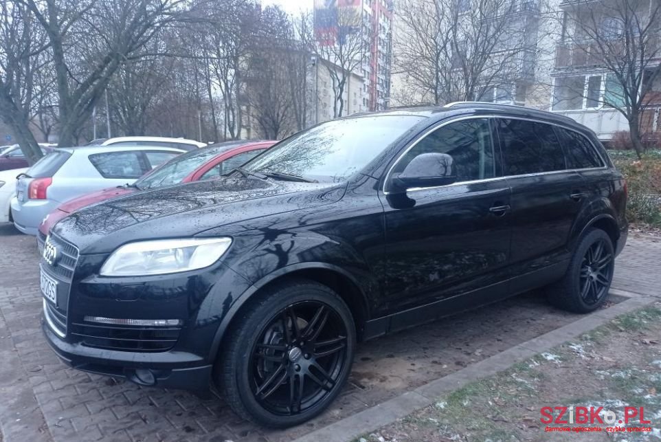 2007' Audi Q7 photo #2