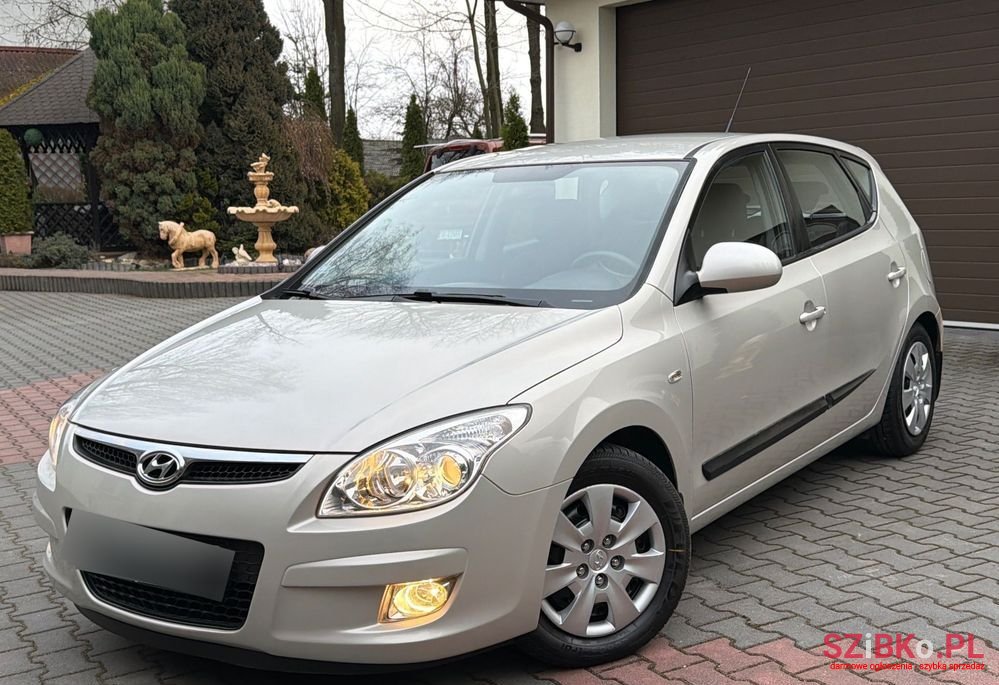 2009' Hyundai i30 photo #3