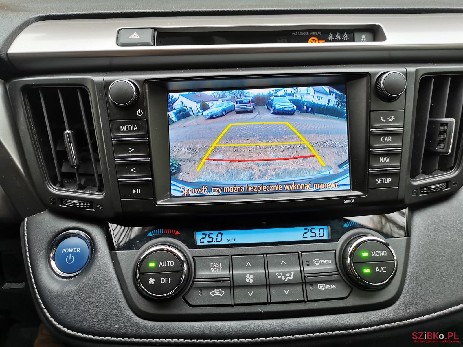 2016' Toyota RAV4 4 photo #2