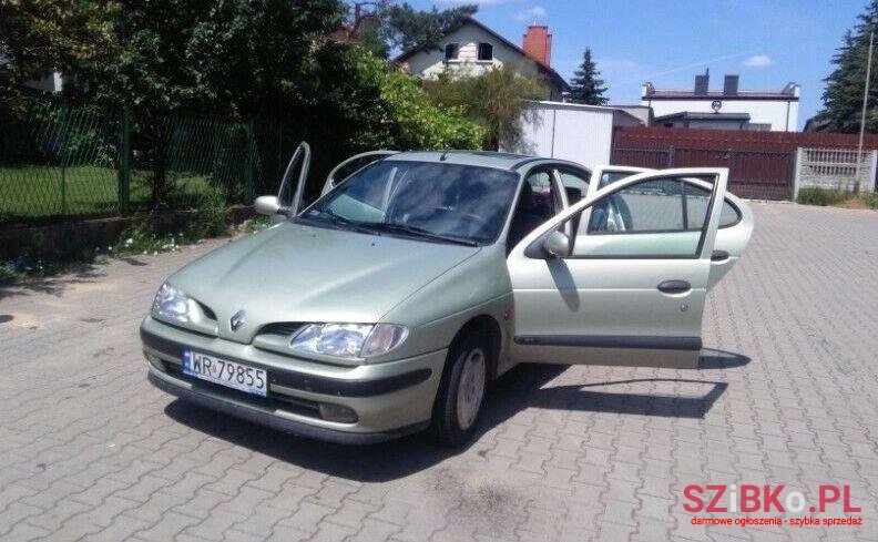 1997' Renault Megane photo #1
