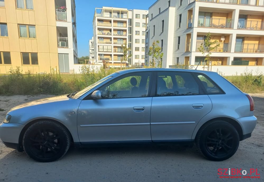 2002' Audi A3 photo #2
