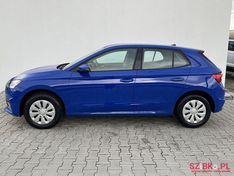 2024' Skoda Fabia 1.0 Essence photo #3