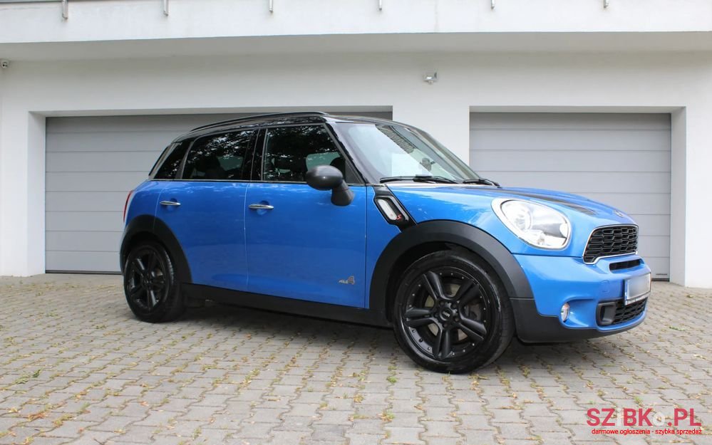 2011' MINI Countryman Cooper S All4 photo #2