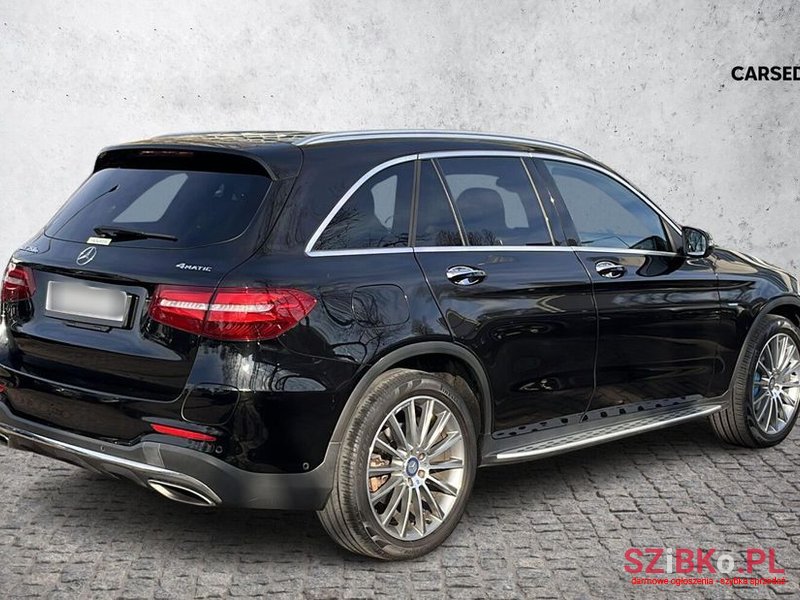 2016' Mercedes-Benz GLC photo #5